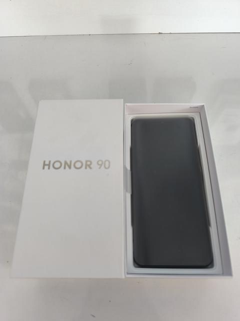 HONOR 90 12-512 GB SİYAH (8 GÜNLÜK)