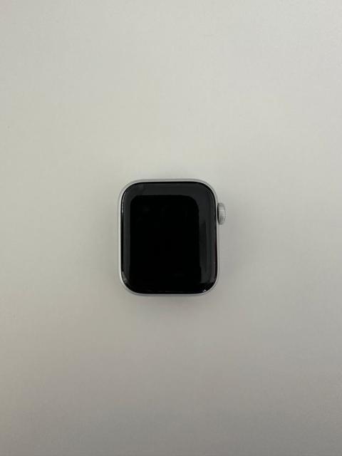 [SATILDI] Apple Watch SE (1. Nesil) - 40mm