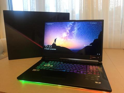 Asus Rog G17 i7 10875h, 2070 super, 16gb Ram, 512 ssd, 144hz