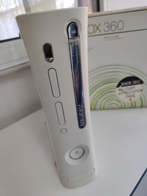 TERTEMİZ XBOX 360 ÜÇ KIRMIZI IŞIK HATALI 600 TL