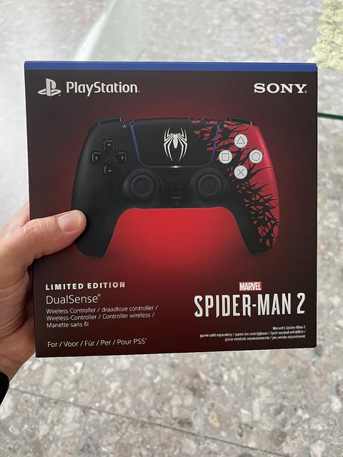 [SATILDI] PS5 DualSense Marvel’s Spider-Man 2 Limited Edition