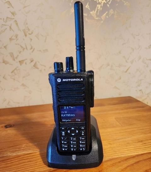 MOTOROLA DP4801