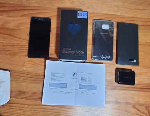 Sıfır ayarında Galaxy Note FE Edition Siyah + Orjinal Clear View kapakli kilif