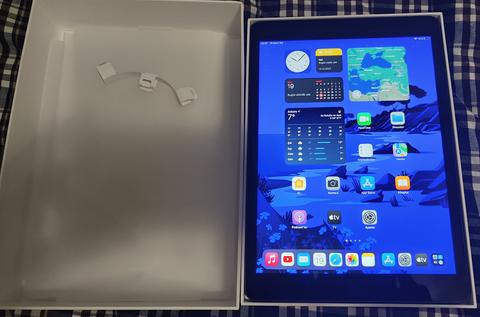 Ipad 9.nesil 64 gb Uzay grisi ve Lenovo Tab M8 FullHD