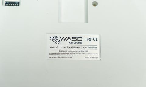 WASD Mekanik Klavye - MX Cherry Green Switch ve Yedek KeyCaps (Tuşları) ve Aksesuarlarıyla