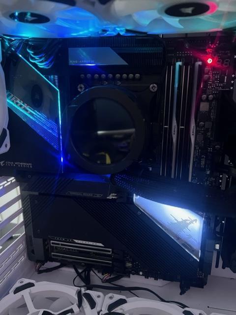 Gigabyte Z690 Aorus Master