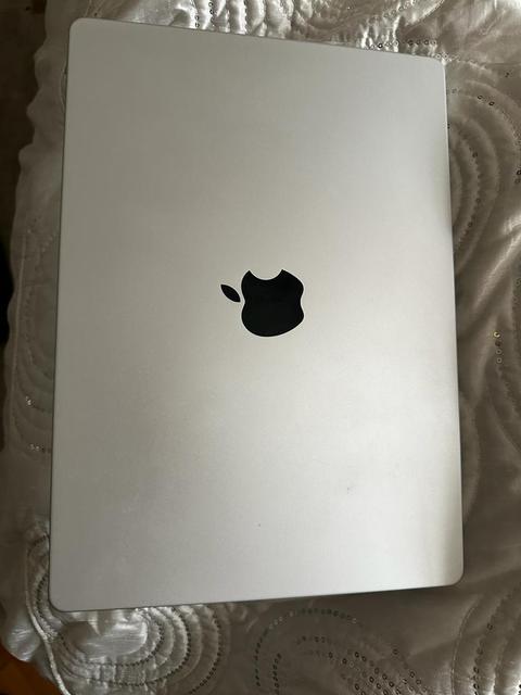 [SATILDI] SATILIK Macbook Pro 14inç M1 Pro 16gb ram 512gb SSD