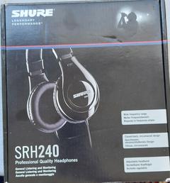 Shure SRH240 Kulaklık