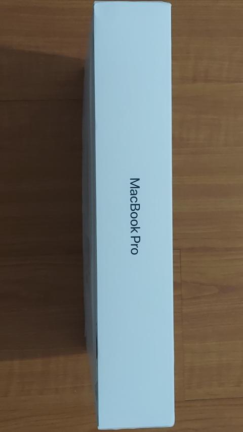 Satılık Sıfır 2023 Model Apple Macbook Pro M3 Pro Chip
