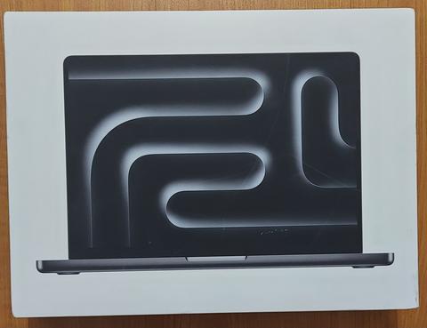 Satılık Sıfır 2023 Model Apple Macbook Pro M3 Pro Chip