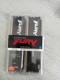 Kingston Fury Beast 2x16GB 5200 mhz Rgb siz ramlar 3650₺