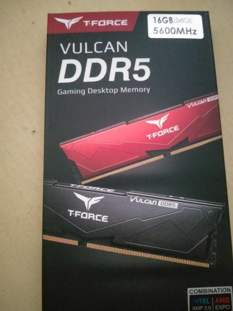 Team force vulcan 2x8 16 GB ddr5 ram