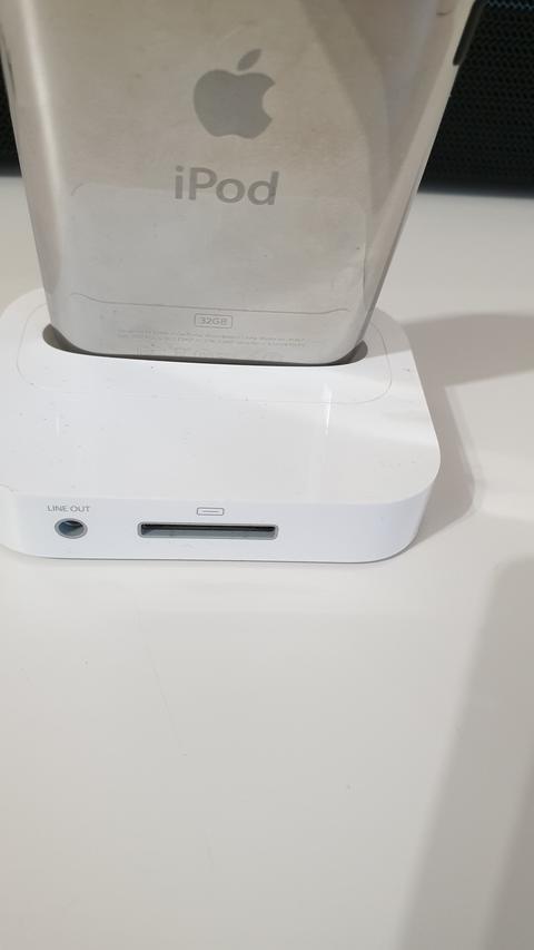 Ipod Touch 4.Nesil 32 GB | Panasonic SC-HC30 Ipod Docklu Stereo CD Çalar