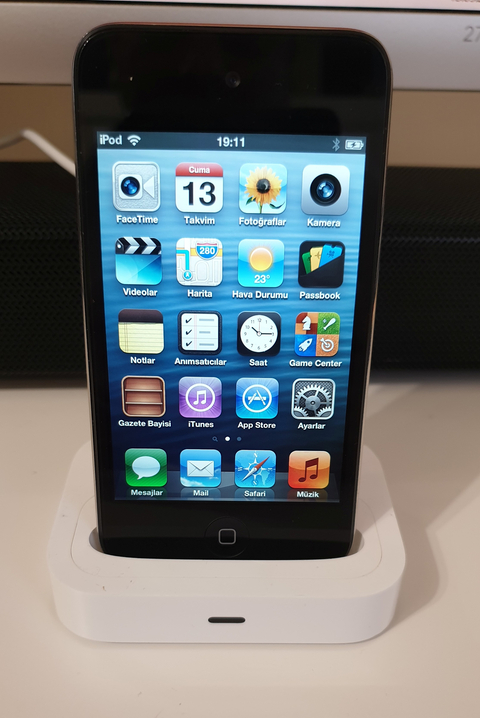 Ipod Touch 4.Nesil 32 GB | Panasonic SC-HC30 Ipod Docklu Stereo CD Çalar