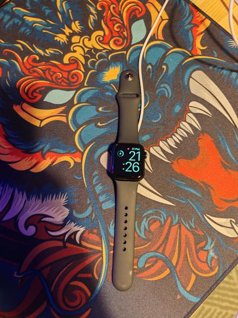 [SATILDI] Apple Watch SE 2.Nesil (2023) GPS 40mm Midnight Aluminium Case with Midnight Sport Band