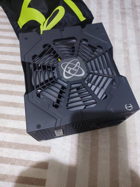 XFX XXX EDİTİON 650W MODÜLER PSU