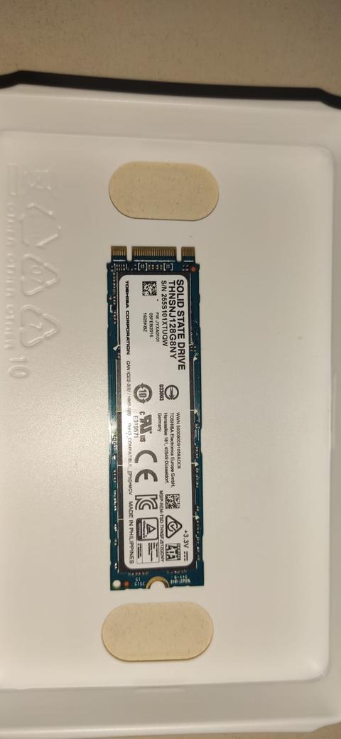 128 GB M2 SSD Toshiba