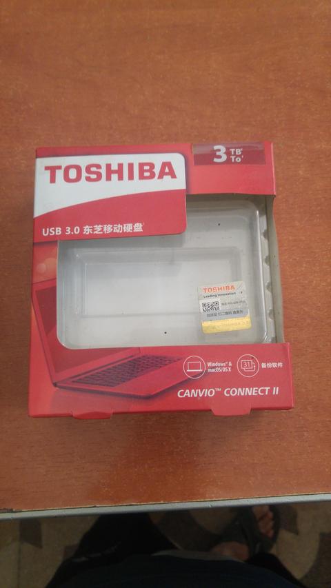 3 TB TOSHİBA CANVİO CONNECT II