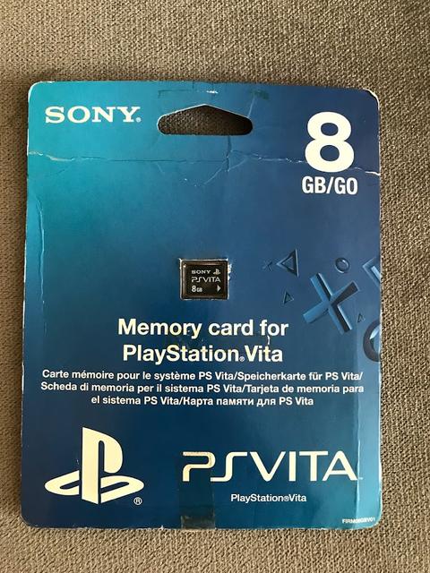 SATILMIŞTIR PS VITA HAFIZA KARTI - 8 GB