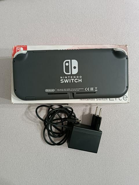 SATILMIŞTIR NINTENDO SWITCH LITE - GRI - KUTULU