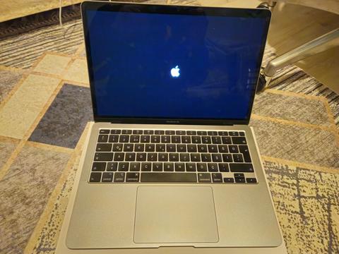 MacBook Air 2020 i3 8-256 GB