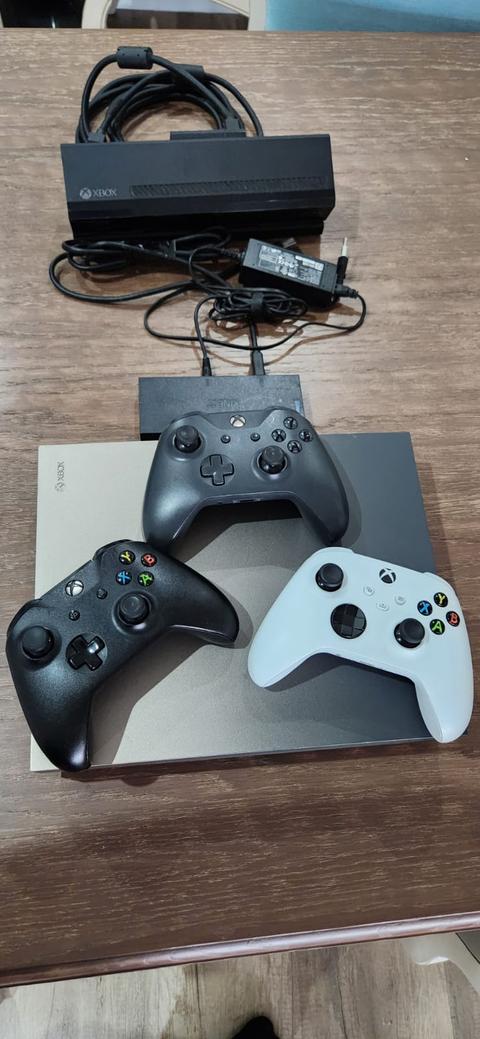 [Satıldı] Xbox One X // 3 Kol // Kinect