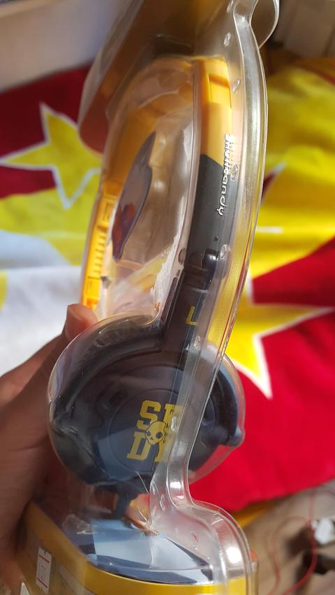 Skullcandy Lowrider ( Sıfır Kapalı Kutu )