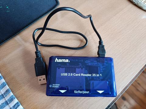 Hublar, Mikro SD Kart Adaptörü, Kablolar, DVD+RW ve CD-R medyalar vs...