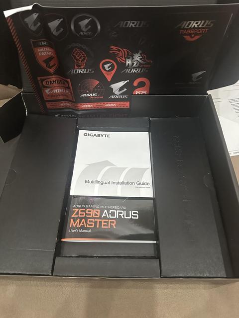 (İNDİRİM!! 10.000 TL)GIGABYTE Z690 AORUS MASTER (DDR5) SIFIR