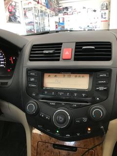 HONDA ACCORD PREMİUM CD MP3 ÇALARIN AUXU AÇILIP  ORJİNAL JAKLI AUX YAPILIR