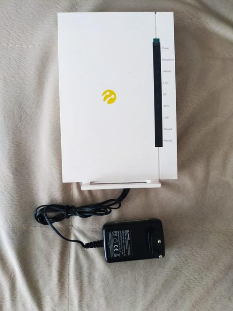 VODAFONE H300S VDSL MODEM ,ZTE ZXHN H3600 V9 FİBER ROUTER VS CİHAZLAR