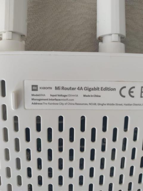 [SATILDI] Satıldı.Xiamio Mi Router 4A Gigabit Edition 350 TL