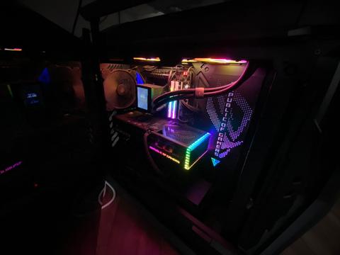 SATILIK- ASUS ROG Strix 4090 OC