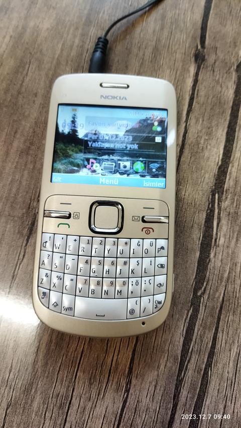 NOKIA C3-00