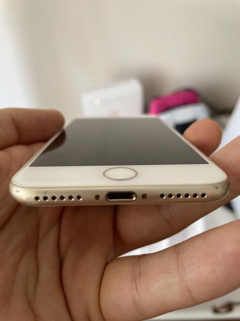 iPhone 7 Gold 32 GB /  2800₺ (Kutu Fatura Kulaklık Mevcut)