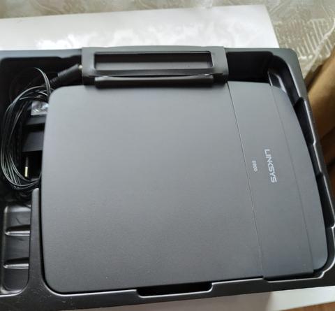 ASUS RT-N18U 600MBPS & LINKSYS E900 WIRELESS N-300 ROUTER