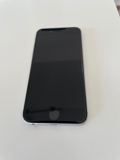 iPhone 6 16 GB (Şarj aleti yok.. Kulaklık girişi arızalı)