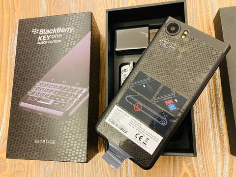 SATILDI...BlackBerry KEYone Black Edition 64/4 Gb Bilkom Garantili...!