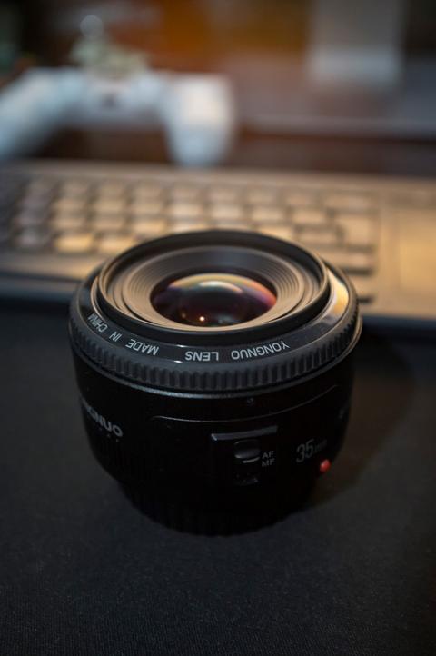 Yongnuo 35mm f2 AF Lens Canon Uyumlu