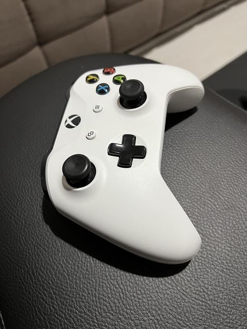 Satılık Xbox One S Gamepad - 750 TL