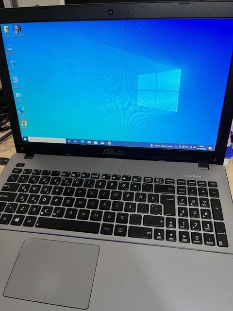 [SATILDI] Asus i5-4200H + GTX 850M gpu laptop