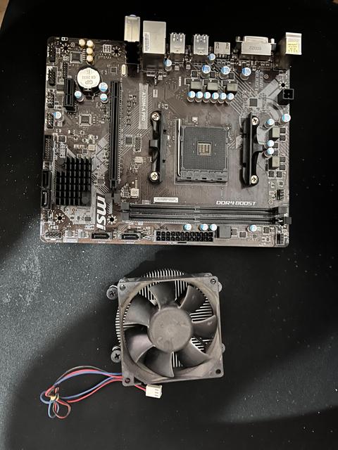 [SATILDI] MSI A320M A pro + amd fan