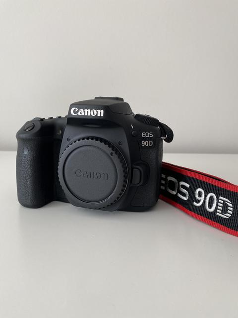 [SATILIK] CANON 90D BODY 4470 SHUTTER SIFIR GİBİ