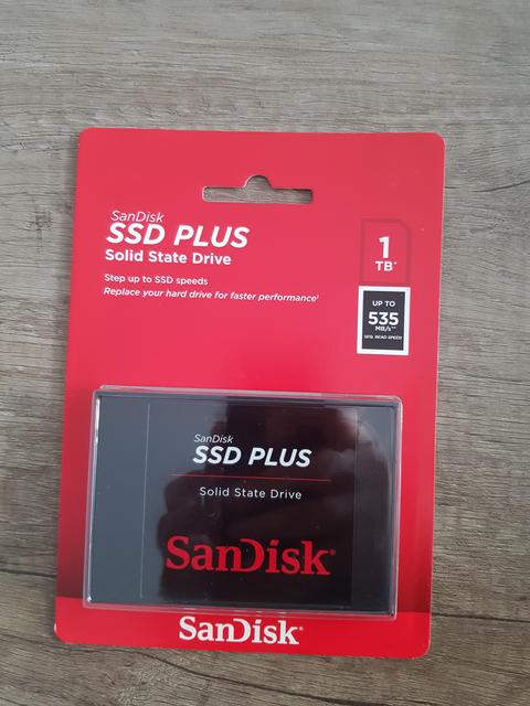 SIFIR SANDISK 1TB SSD PLUS - 920 TRY