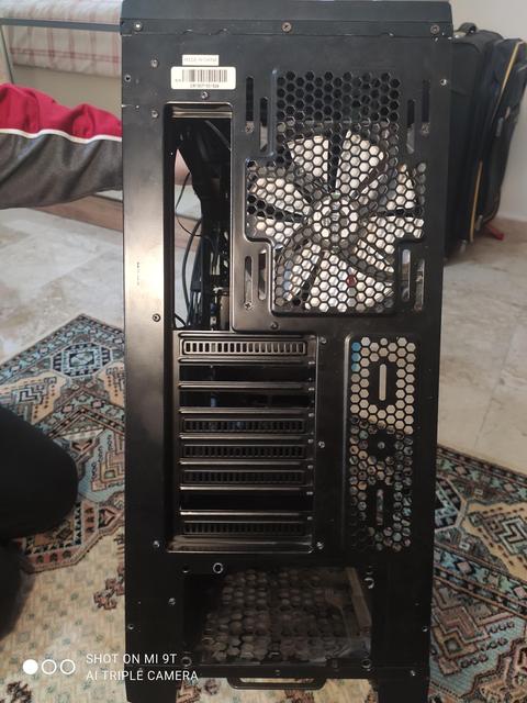 PHANTEKS ENTHOO PRO KASA