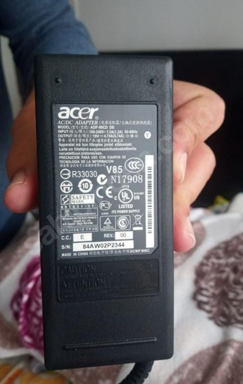 ACER DOKUNMATIK FULLHD İ5/12GB/4GB GT750M/256M2 SSD/320GB HDD