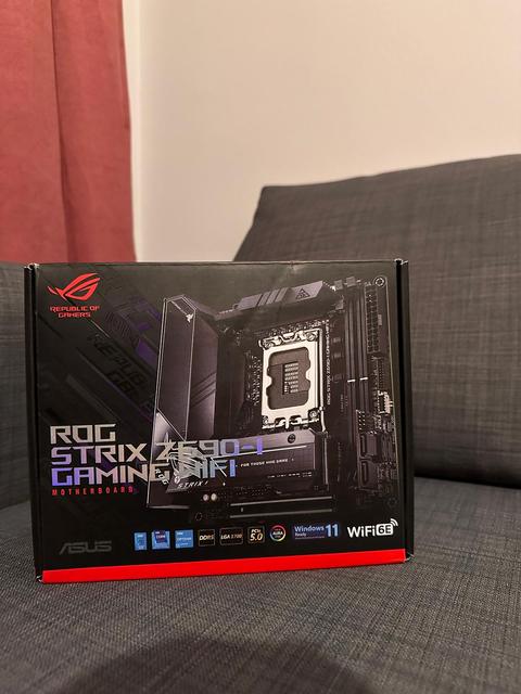 **Satılık** NZXT H1 v1.2 KOMPLE SiSTEM 12700K, RTX3070, DDR5 (PARÇA SATIŞI VAR)