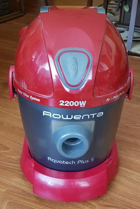 SATILDI - Rowenta Aquatech Plus S 2200 w Elektrikli Süpürge
