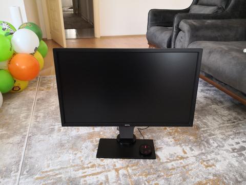 DİP FİYAT - BenQ XL2730Z 2K 144 HZ GAMİNG MONİTÖR