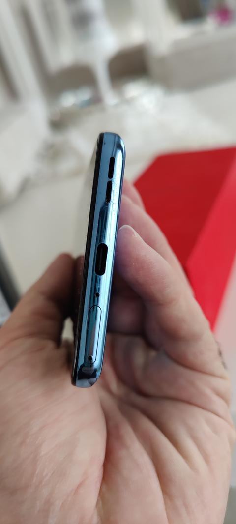 Oneplus 9. 5G-2110 modeli. Hatasız.